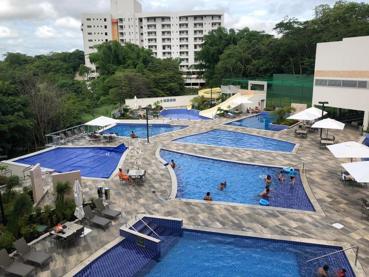 Apartment Park Veredas Vista Paras Piscinas No Fundo Esta Liberado Rio Quente