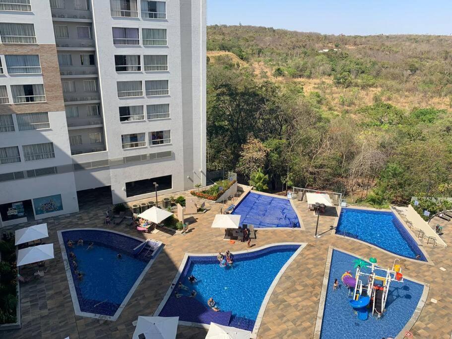 Park Veredas Vista Paras Piscinas No Fundo Esta Liberado *