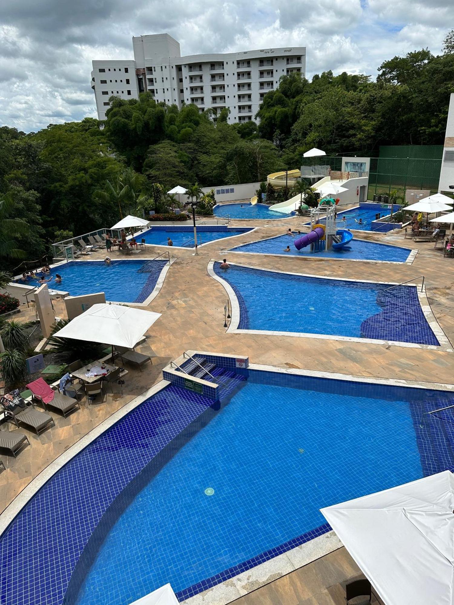 Park Veredas Vista Paras Piscinas No Fundo Esta Liberado Apartment Rio Quente
